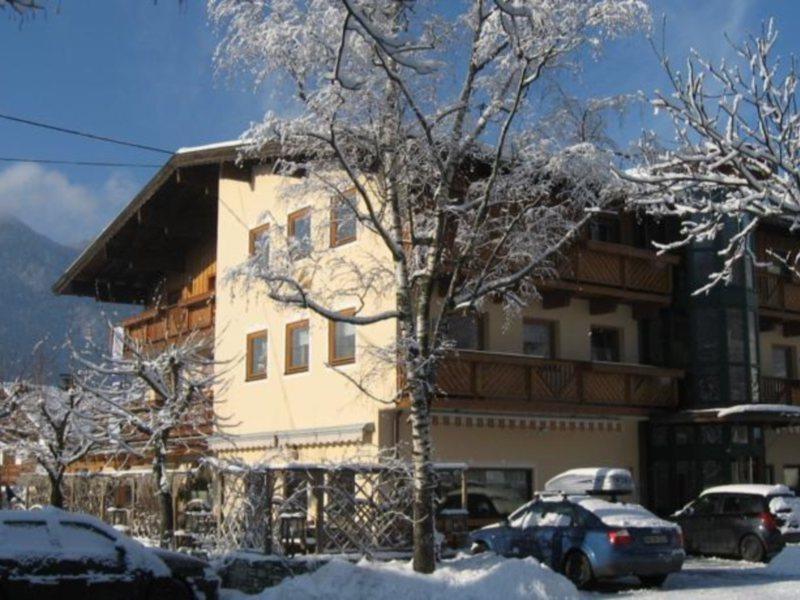 Hotel & Gasthaus Dresch Erl Exteriör bild